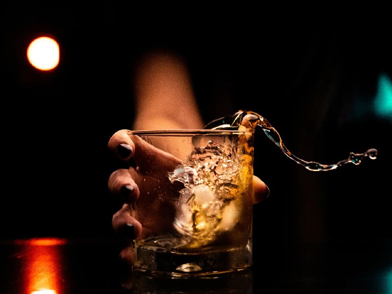 新年拒酒指南：除了头孢还有什么拒酒的好借口 - 少数派