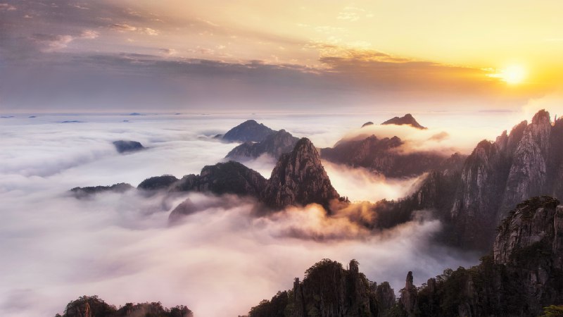 云海奇观黄山云海，安徽省，中国 (© yangyang1991/Getty Images)4K原图：