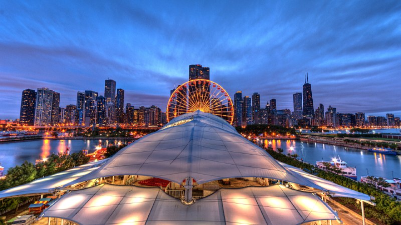 滨水变色龙海军码头，芝加哥，伊利诺伊州，美国 (© Christopher.F Photography/Getty Images)4K | 1080P